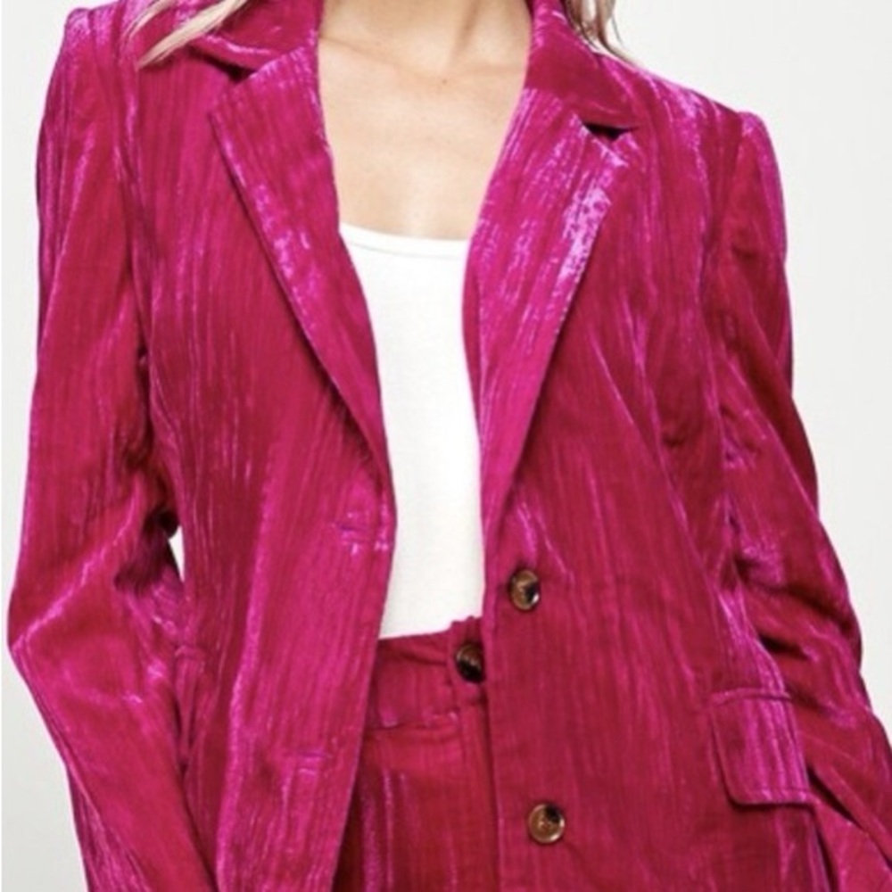Ellison Women's Fuchsia Hot Pink Blazer
